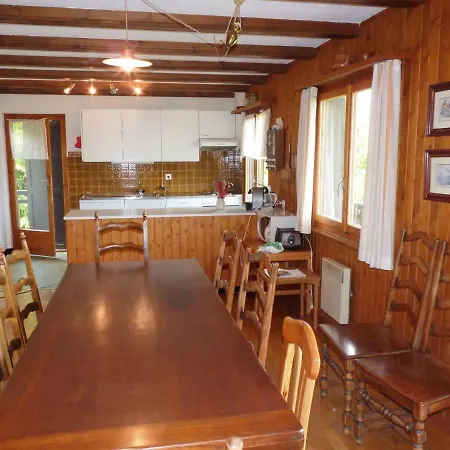 Chalet Philoxenia Chalet